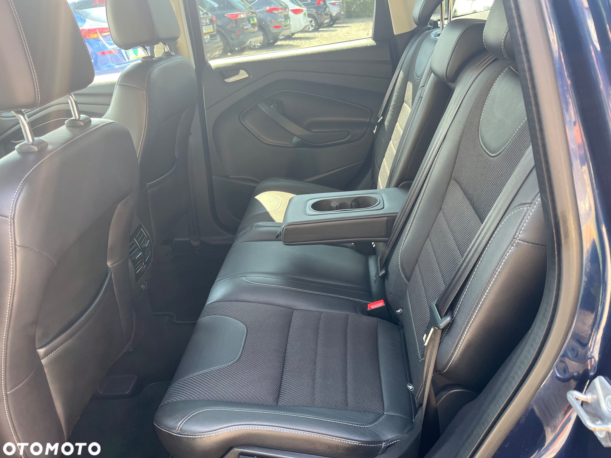 Ford Kuga 2.0 TDCi 4WD Titanium Plus - 11