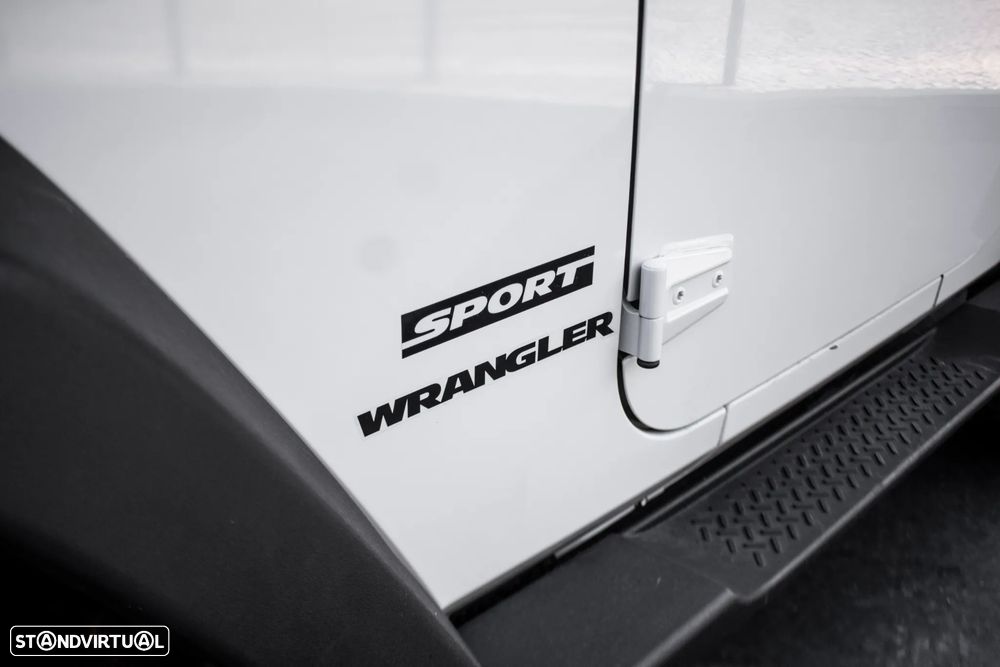 Jeep Wrangler 2.8 CRD MTX Sport - 10