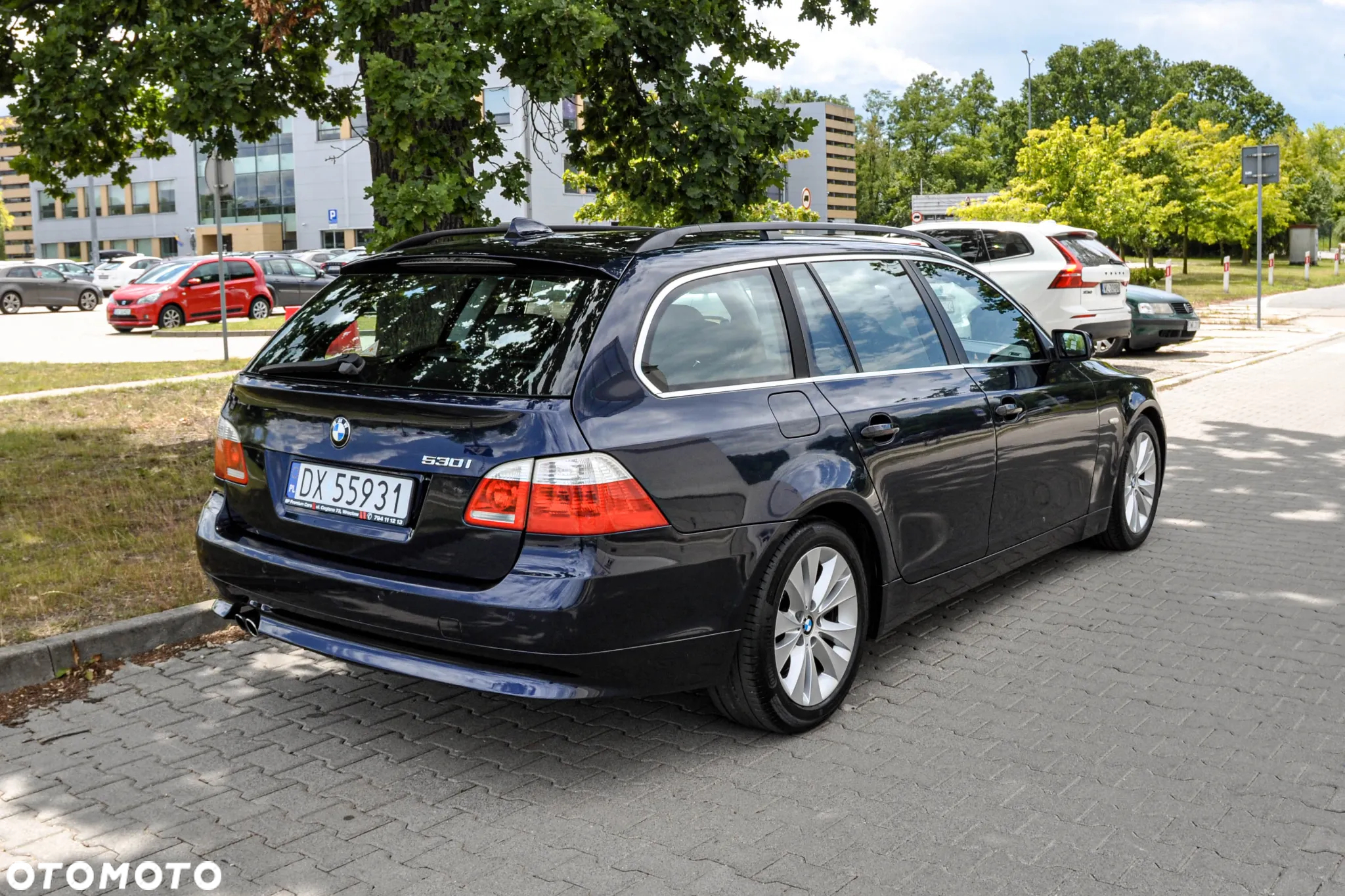 BMW Seria 5 530i Touring - 4