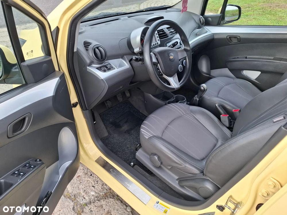 Chevrolet Spark - 8