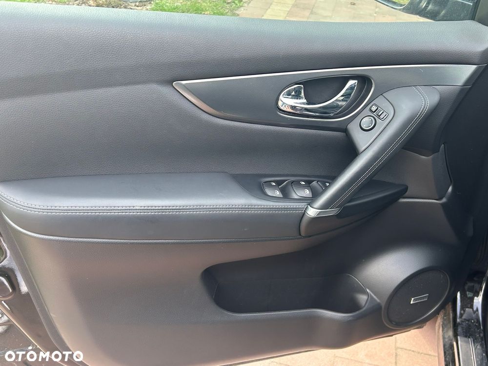 Nissan Qashqai 1.3 DIG-T Tekna - 17