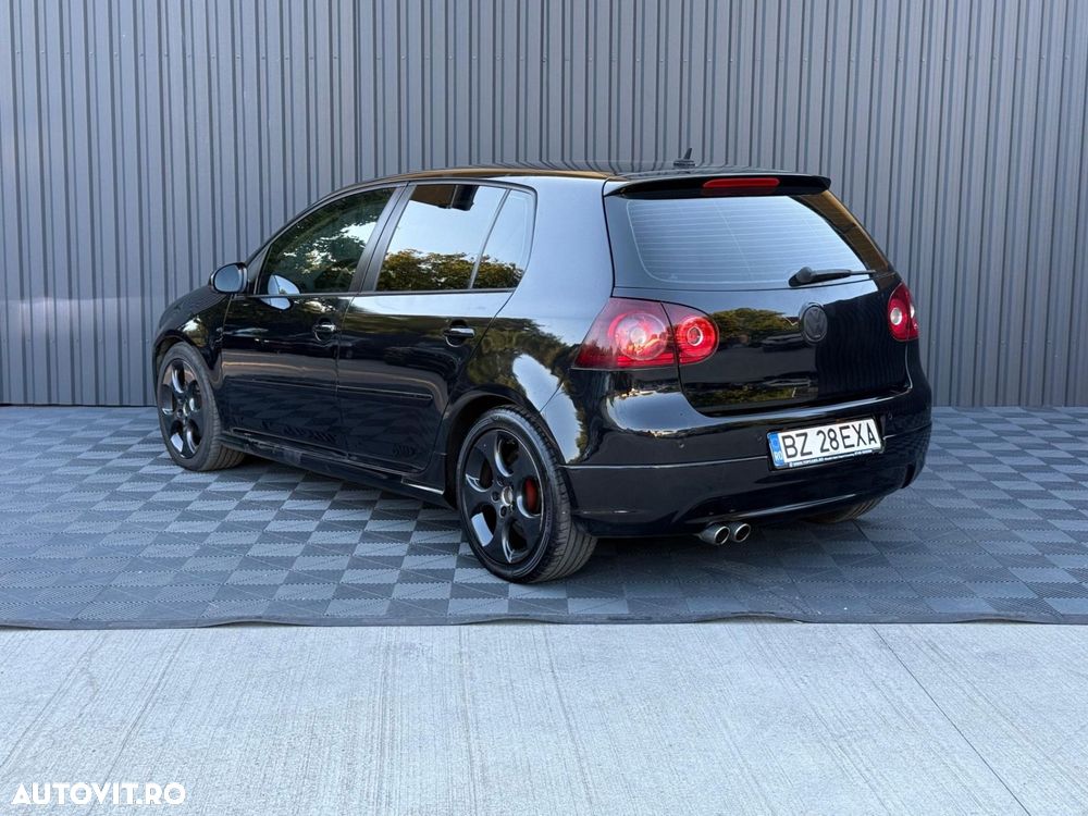Volkswagen Golf - 4