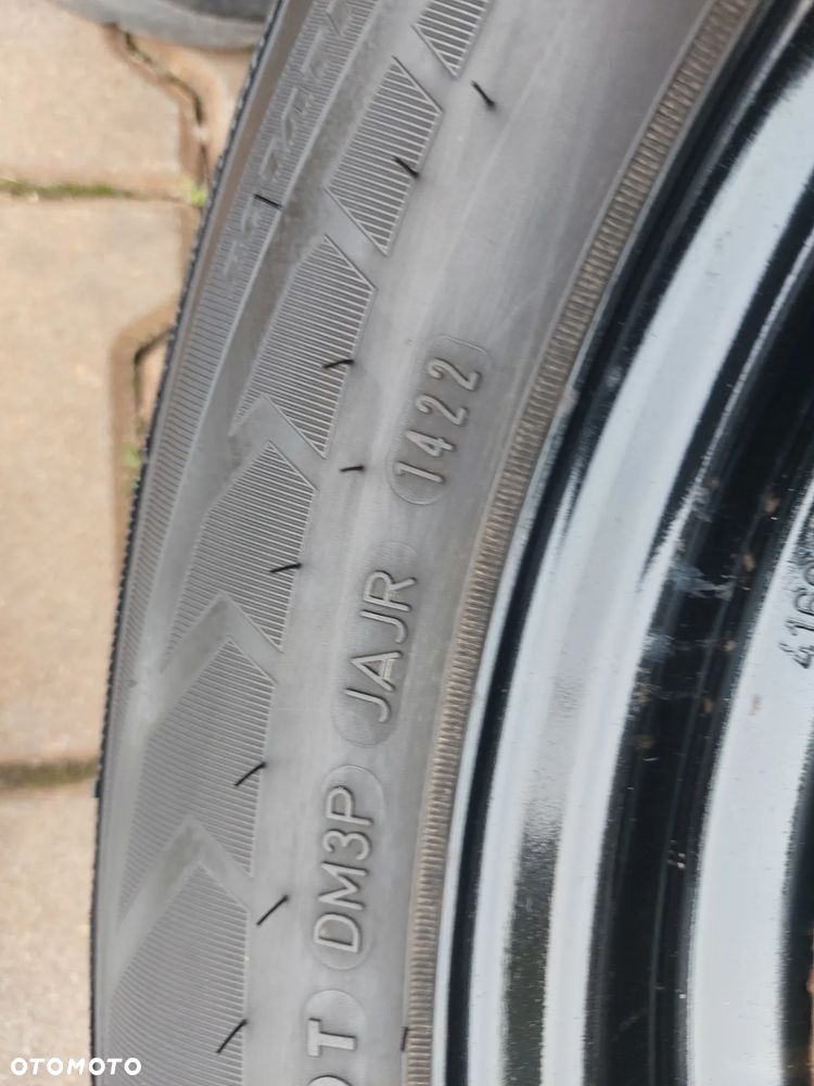 TOYOTA AURIS COROLLA FELGI STALOWE R16 6.5J ET45 5X114.3 OPONY ZIMOWE 205/65 R16 GOODYEAR ULTRAGRIP 8 DOT22 KOŁPAKI - 17