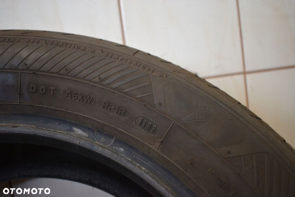 R16 205/60 Goodyear Efficient GRIP Performance 2 Cena za parę - 5