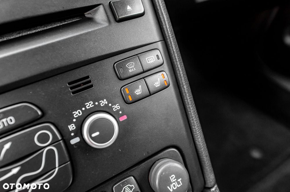 Volvo XC 90 D5 Kinetic - 27