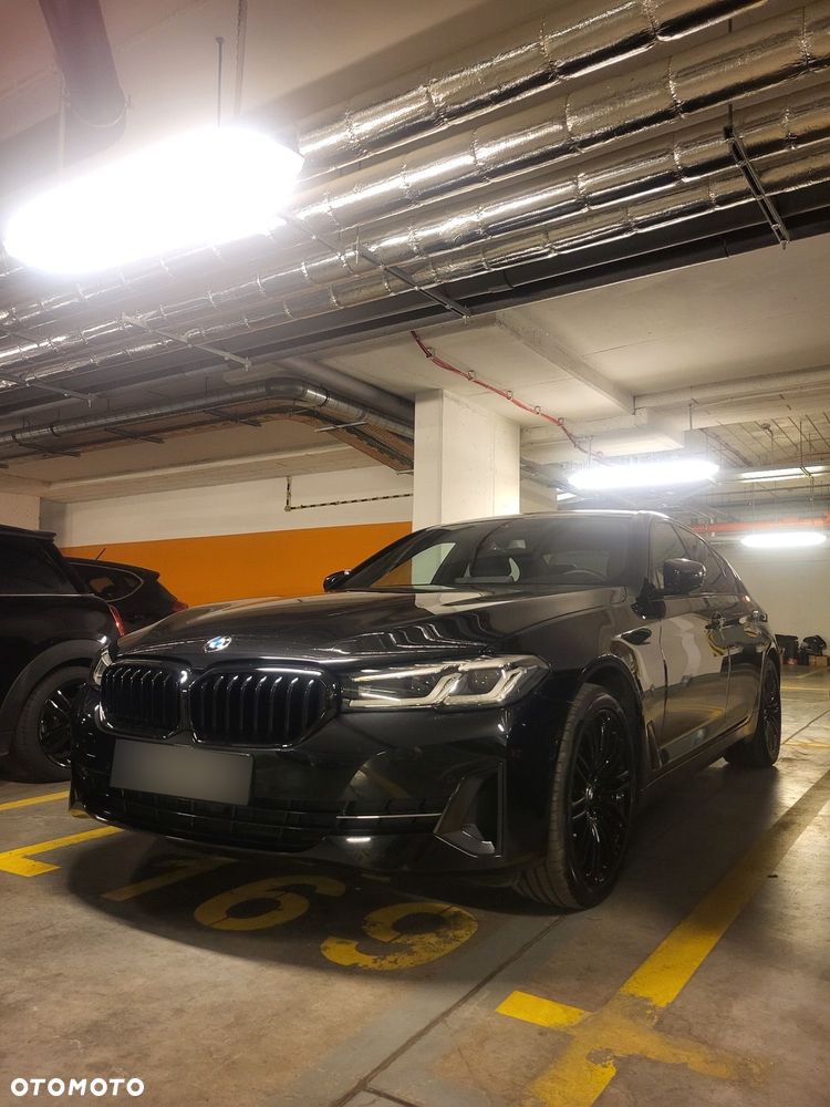 BMW Seria 5 530i xDrive mHEV Luxury Line sport - 22