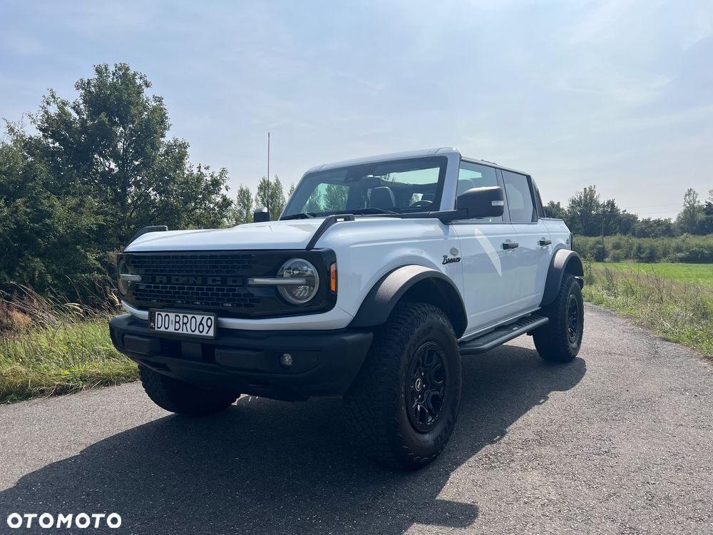 Ford Bronco - 18