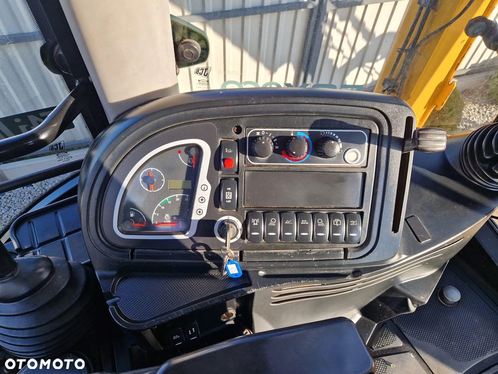 JCB 5CX Wastemaster 4CX * 2015r. * 110KM * Powerslide * Torquelock * Klimatyzacja * - 26