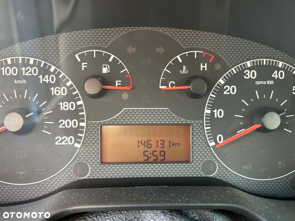 Fiat Grande Punto 1.4 8V Dynamic - 16