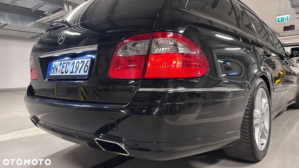 Mercedes-Benz Klasa E 350 4Matic Automatik Avantgarde - 35