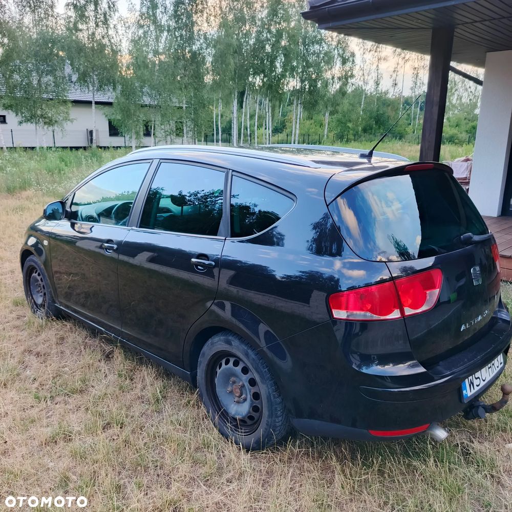 Seat Altea XL 2.0 TDI DPF Stylance - 6
