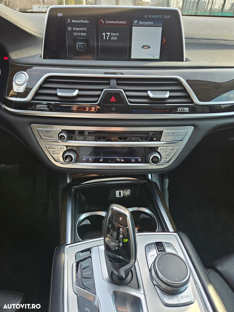 BMW Seria 7 730d - 17