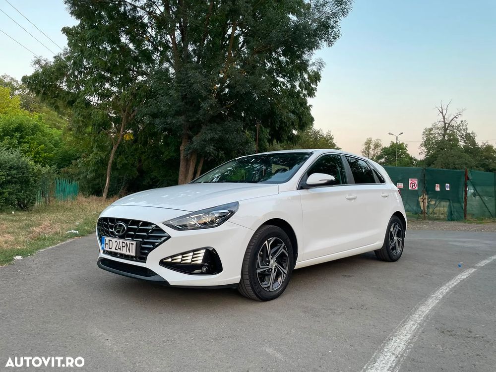 Hyundai i30 1.5 110CP M/T Highway - 1