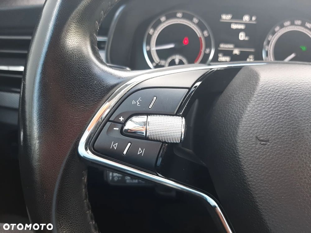 Skoda Kamiq 1.0 TSI Ambition DSG - 22