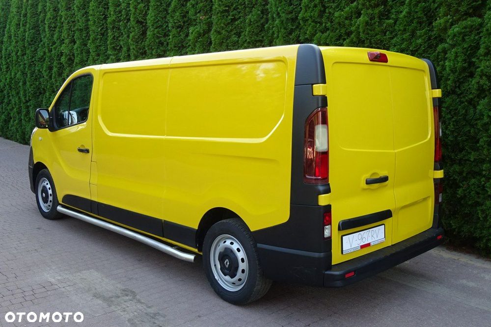 Renault Trafic - 22