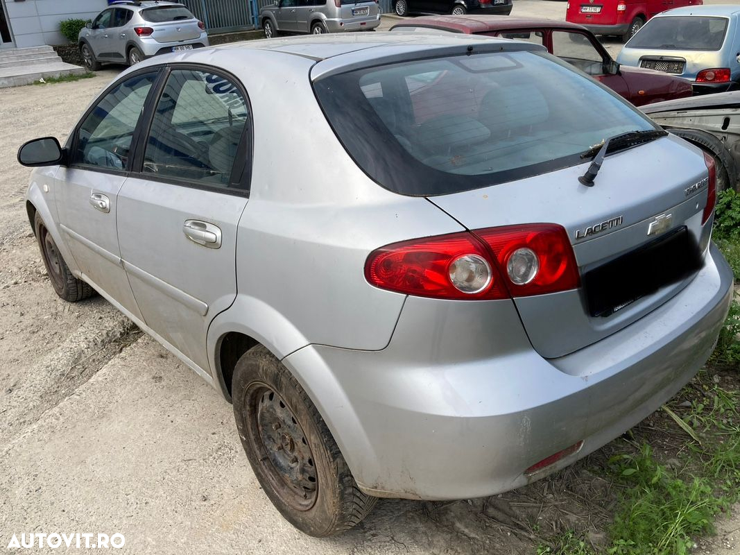 Dezmembrez Chevrolet Lacetti 1.4i F14D3 2006 - 3