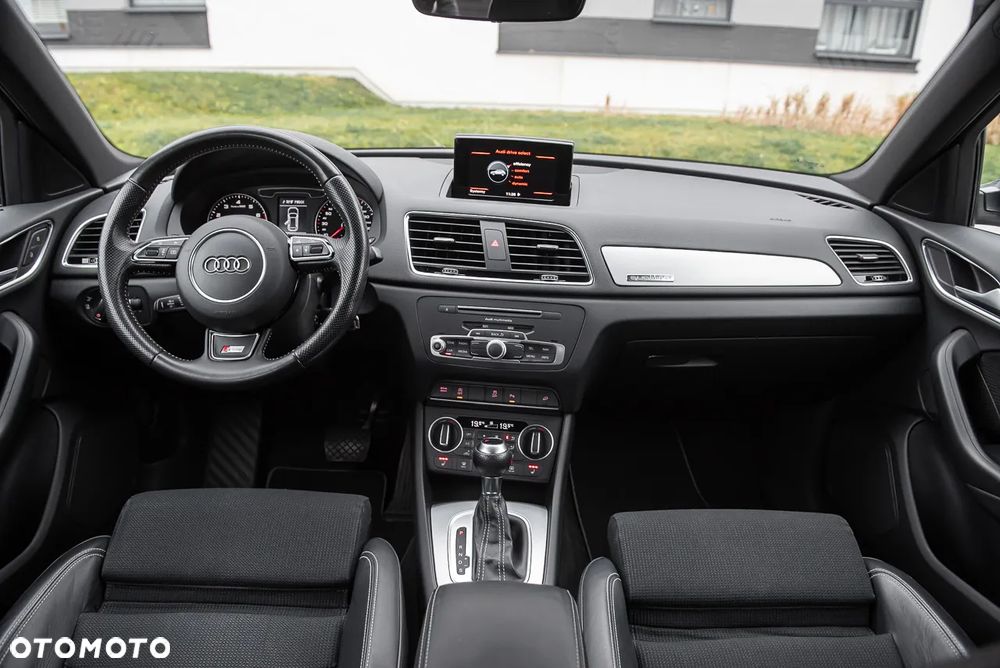 Audi Q3 2.0 TFSI Quattro Design S tronic - 17