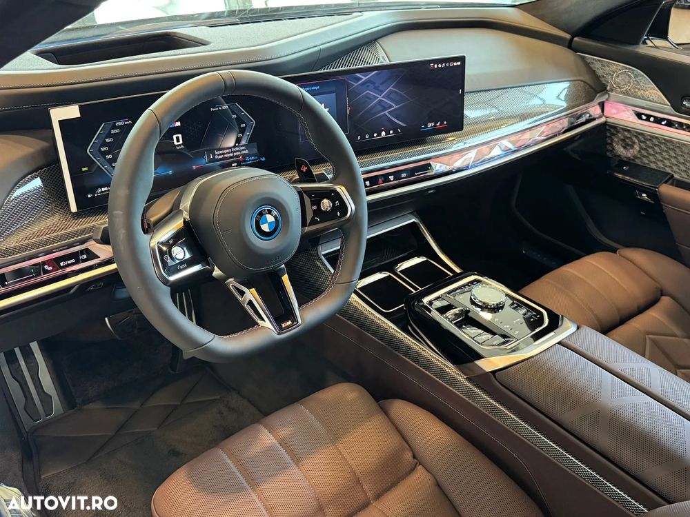 BMW M7 M760e xDrive AT PHEV - 7