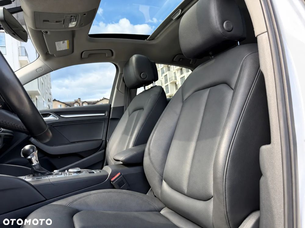 Audi A3 Limousine 40 TFSI Quattro S tronic - 23