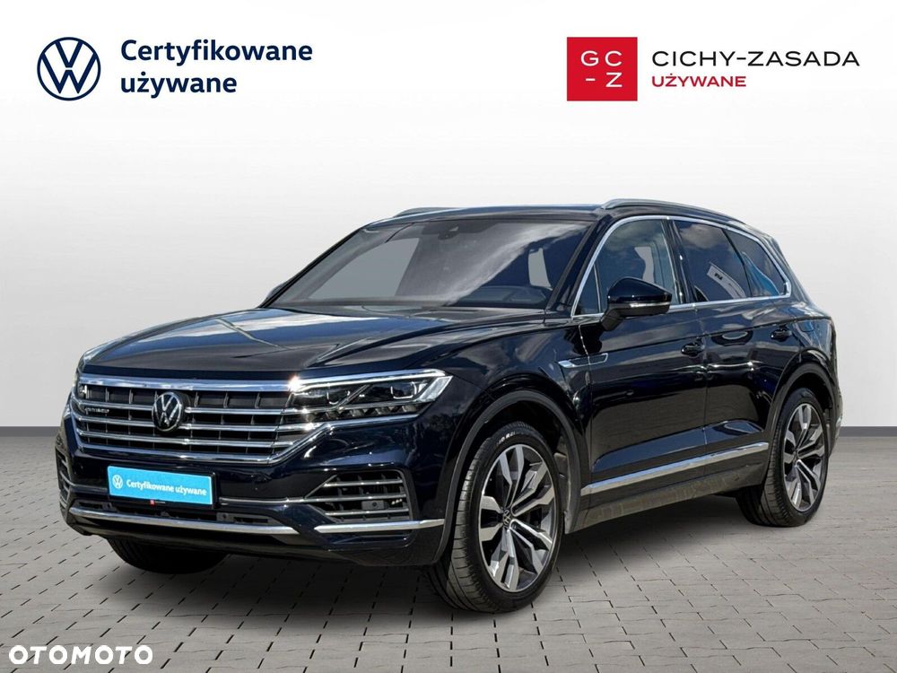 Volkswagen Touareg - 1