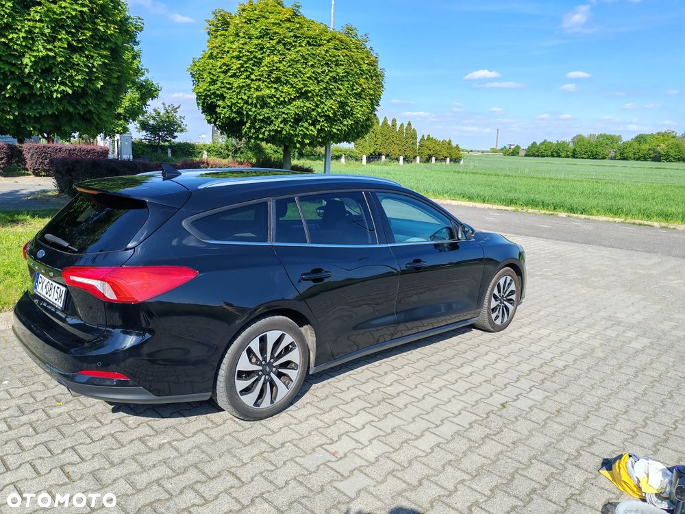 Ford Focus 1.5 EcoBlue Start-Stopp-System COOL&CONNECT - 2