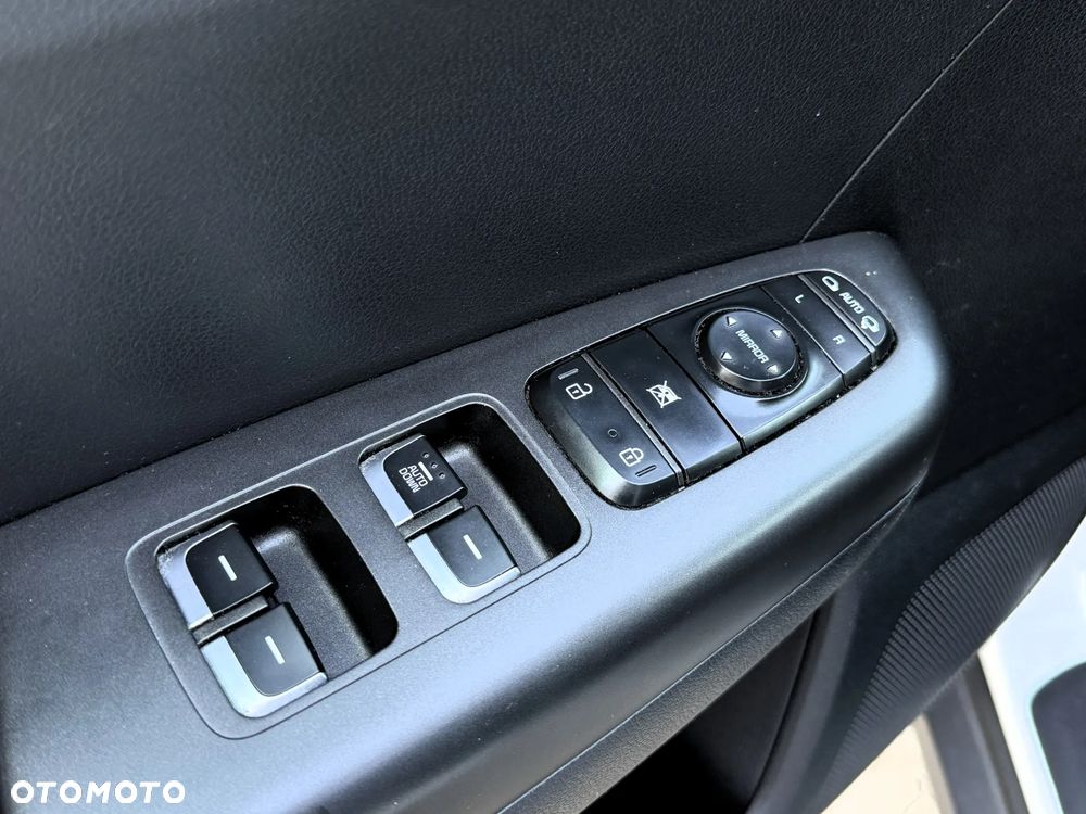 Kia Sportage 1.6 T-GDI M 2WD DCT - 15