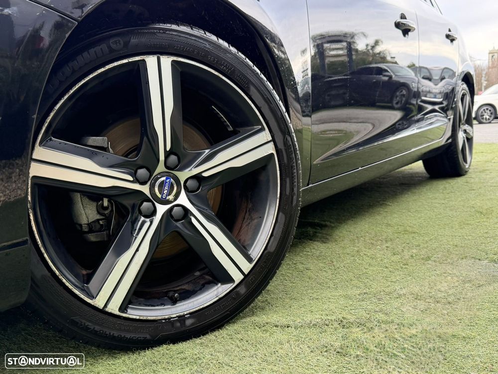 Volvo V60 2.0 D2 R-Design - 5