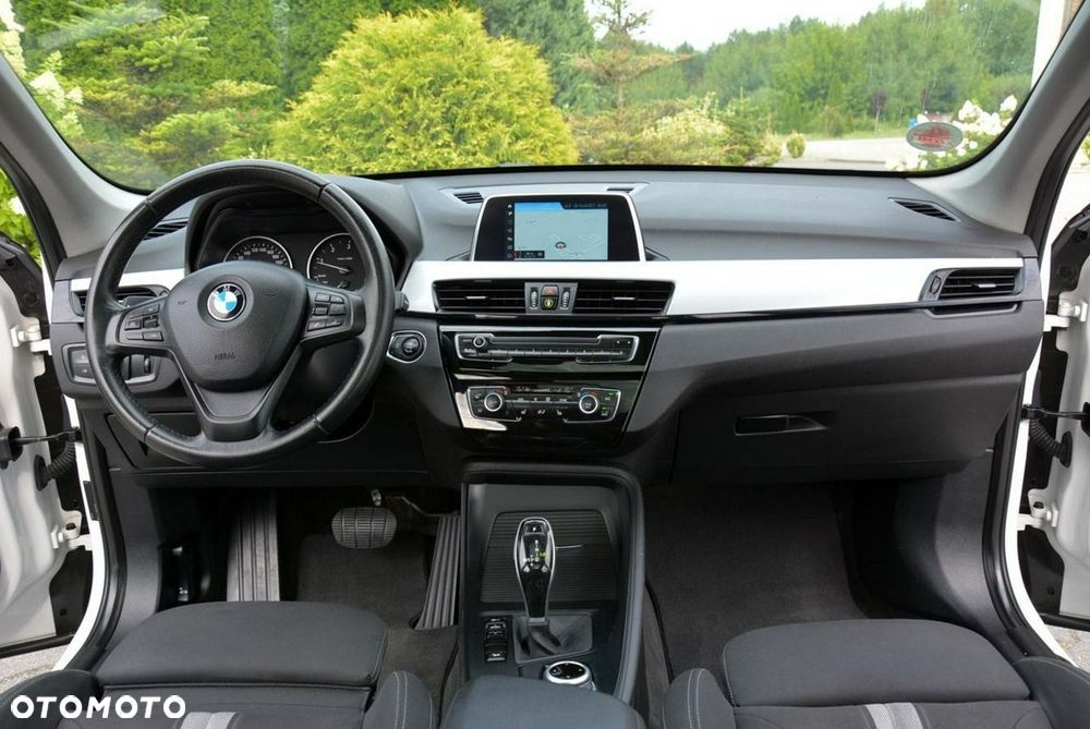 BMW X1 xDrive20d Advantage - 21