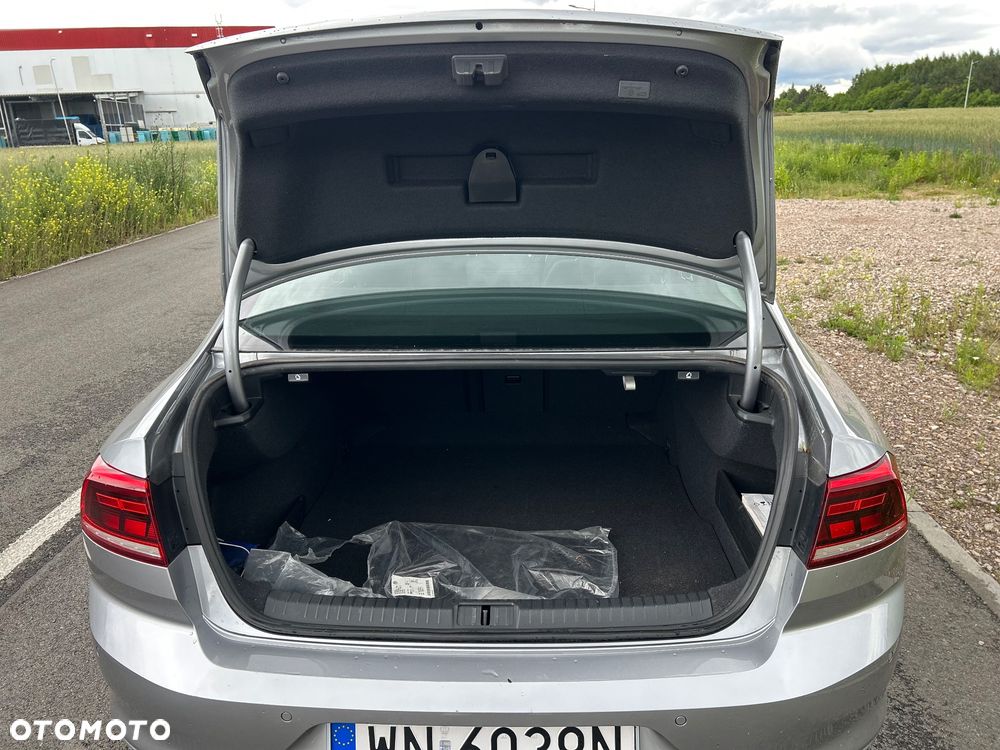 Volkswagen Passat 1.5 TSI EVO Business DSG - 29