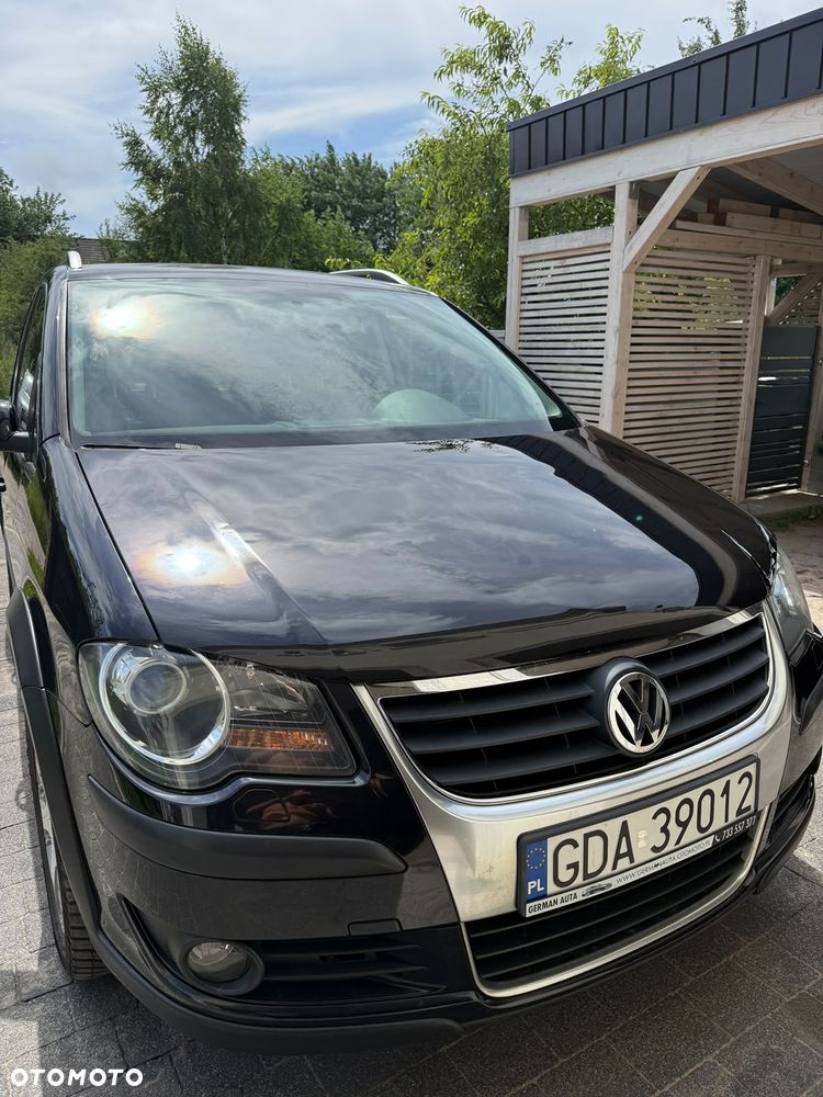 Volkswagen Touran 1.4 TSI Cross - 2