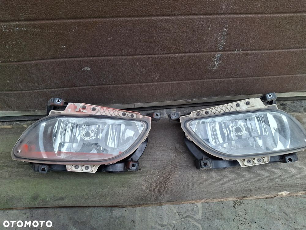 Lampa/Halogen przeciwmgielny do Daf CF euro 6 - 1