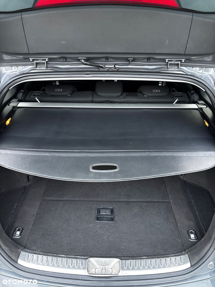 Hyundai i40 1.7 CRDi Premium - 34