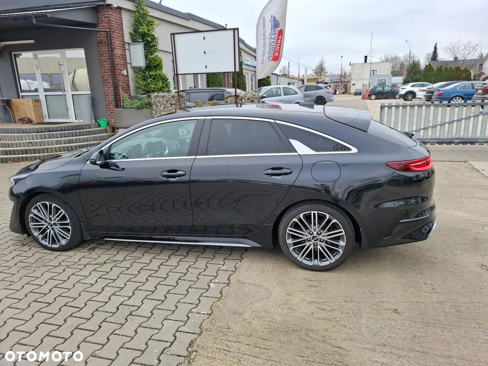 Kia ProCeed