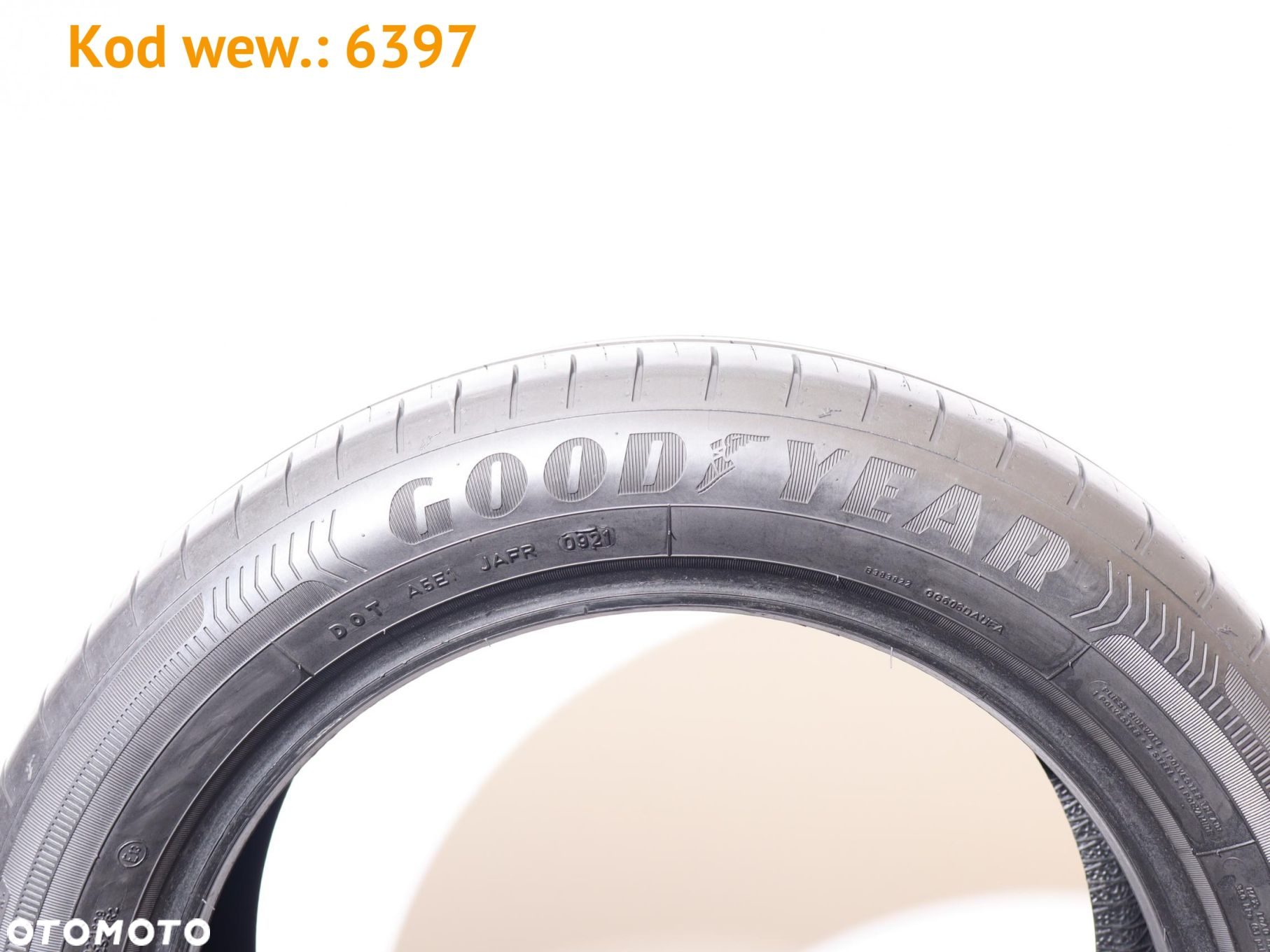 Goodyear Efficientgrip Performance - 205/55 R17 - 5