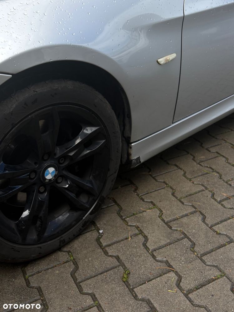 BMW Seria 3 325d - 17