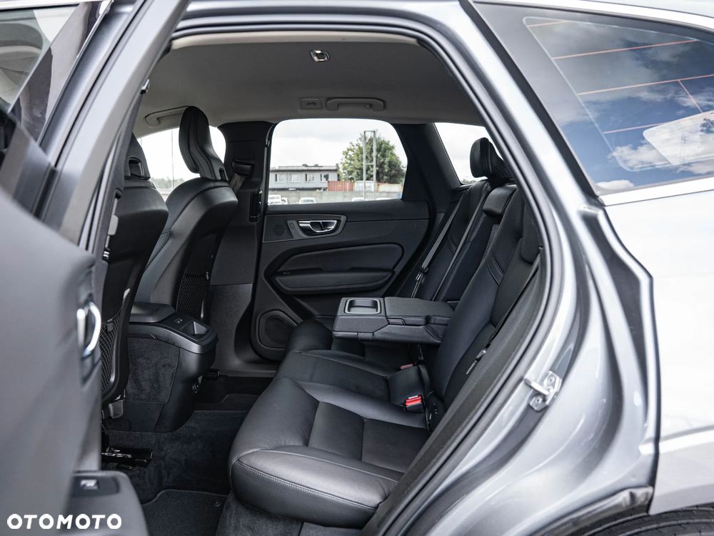 Volvo XC 60 B4 D Geartronic Inscription - 30