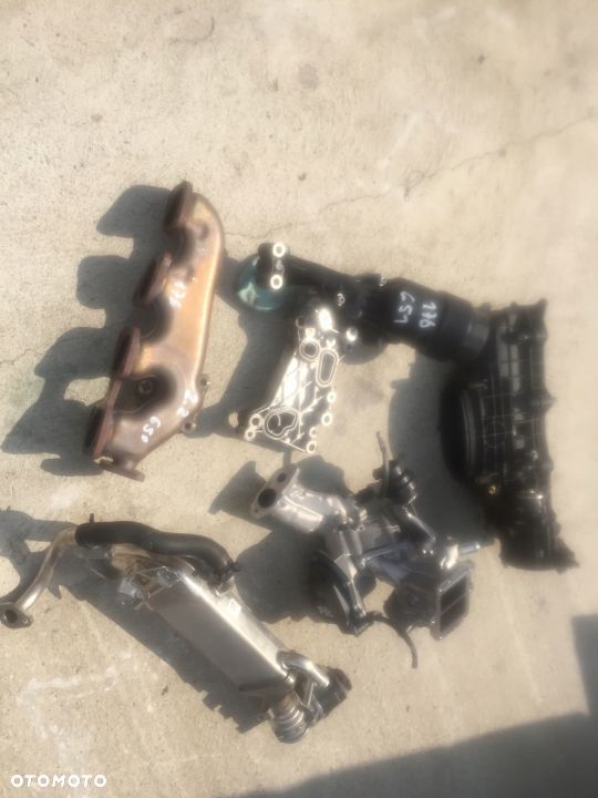 MERCEDES A 176 CLA 246 OBUDOWA FILTRA OLEJU 651 - 1