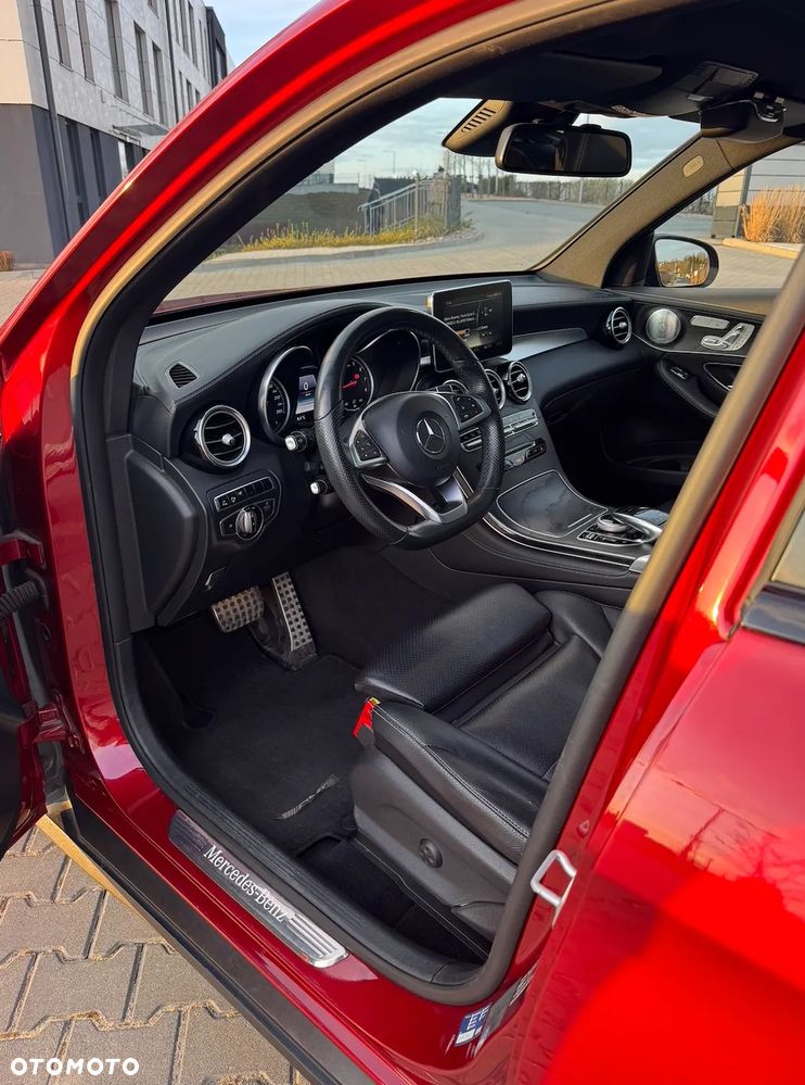 Mercedes-Benz GLC - 19