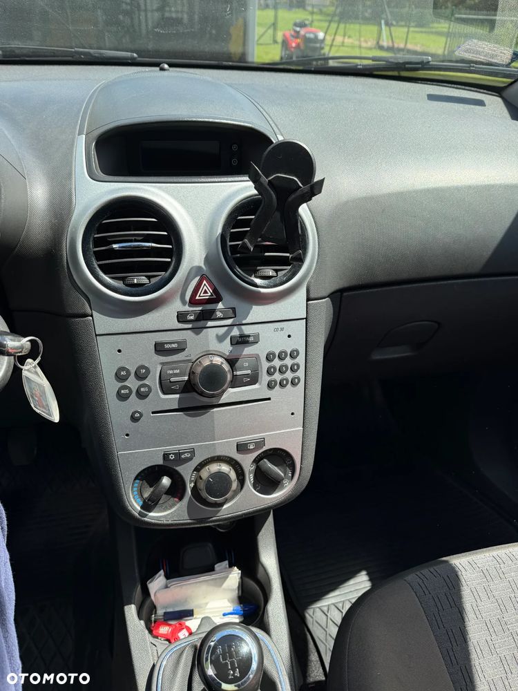 Opel Corsa 1.3 CDTI Enjoy - 10