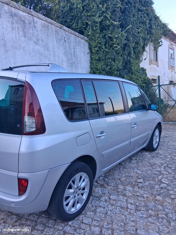 Renault Espace 2.0 dCi Luxe 5L - 4