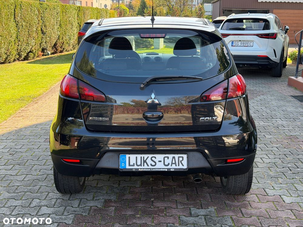 Mitsubishi Colt 2010 photo 4