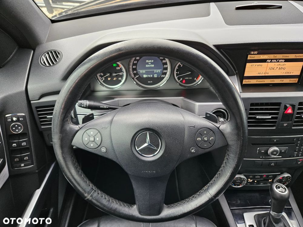 Mercedes-Benz GLK 350 CDI DPF 4Matic 7G-TRONIC - 26