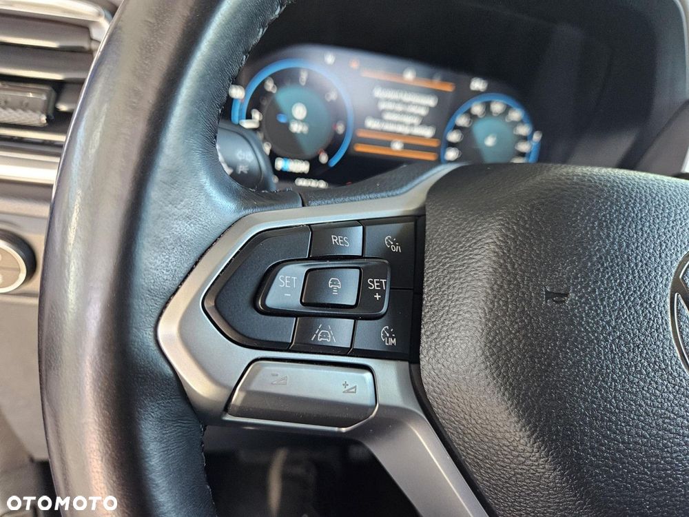 Volkswagen Amarok Aventura 3.0 TDI 4MOTION automatyczna 10 - bieg. - 24