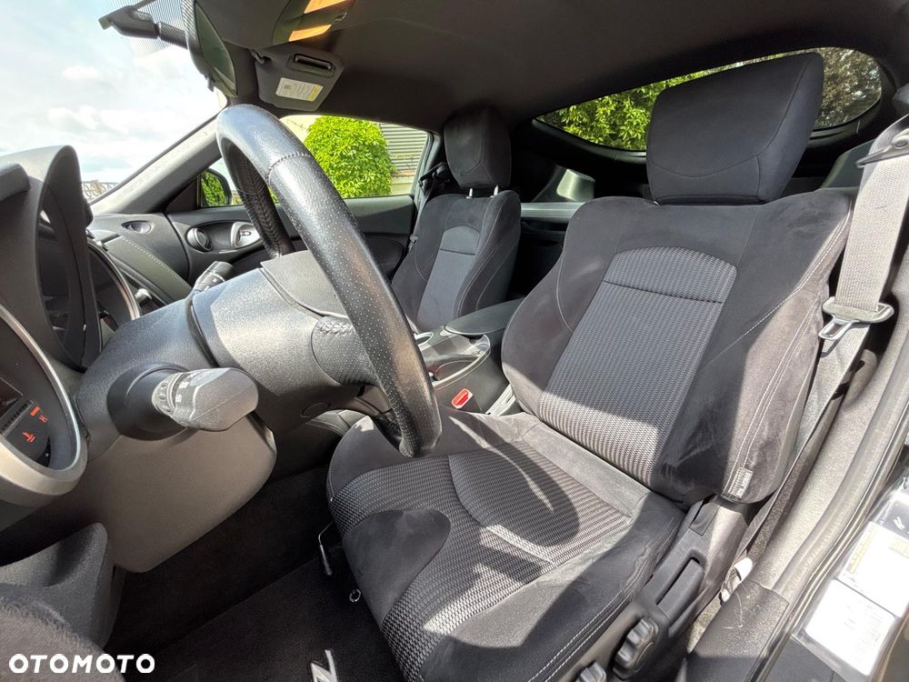 Nissan 370 Z 3.7 V6 EU6 - 19