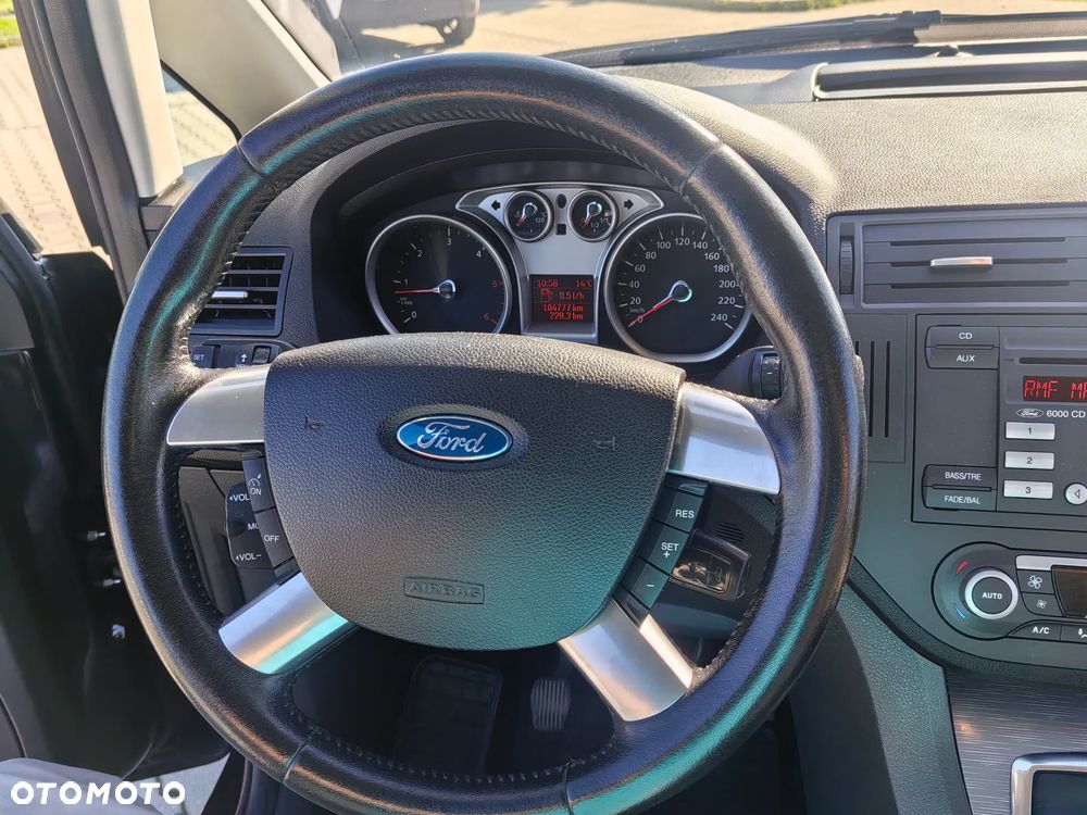 Ford C-MAX - 11
