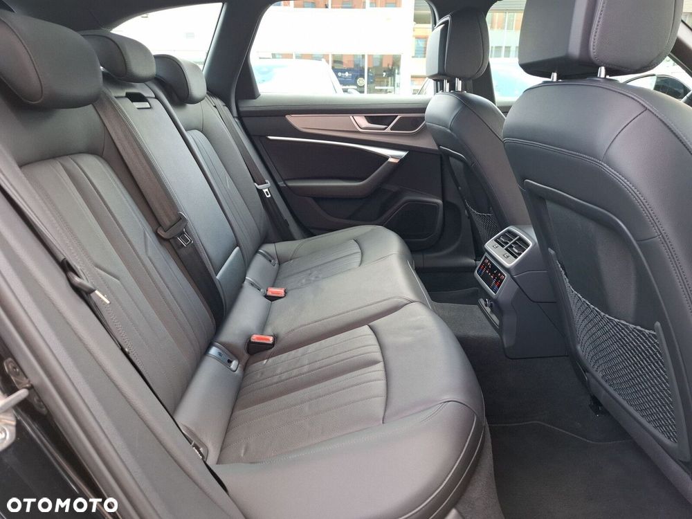 Audi A6 Avant - 18