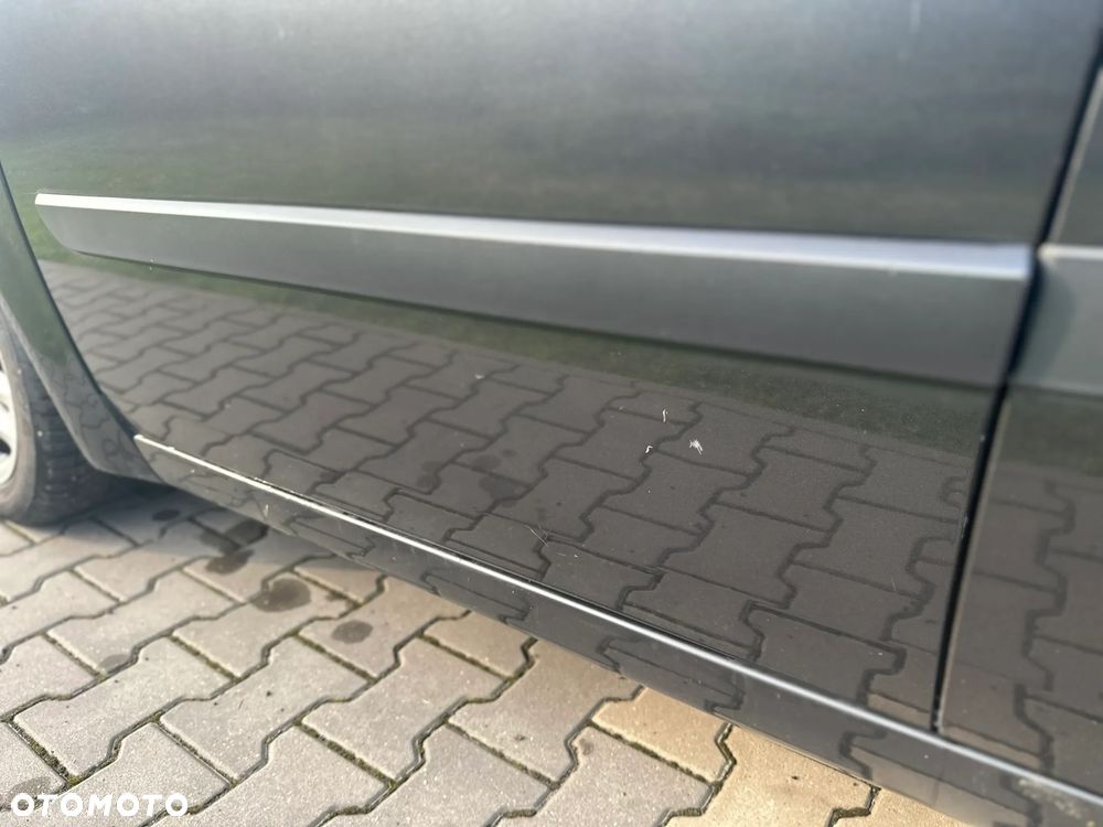 Renault Grand Scenic - 13