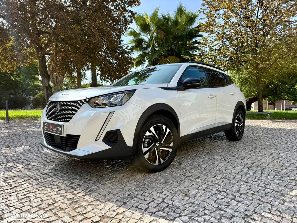Peugeot e-2008 Allure - 1