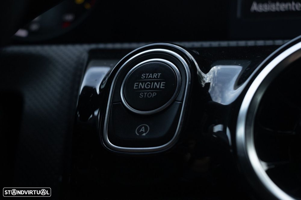 Mercedes-Benz A 180 d AMG Line Aut. - 29