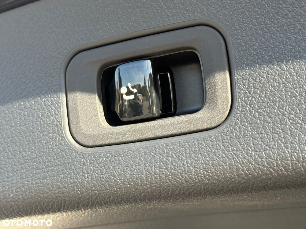 Mercedes-Benz GLC 200 mHEV 4-Matic AMG Line - 15